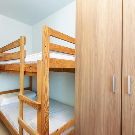 Apartment Gandesa By Interhome